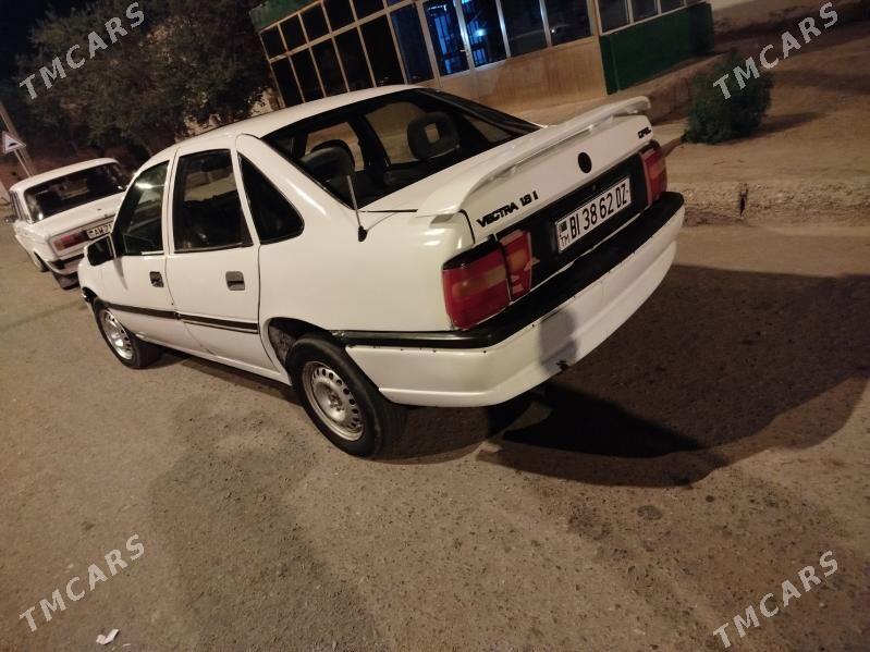 Opel Vectra 1994 - 30 000 TMT - Кёнеургенч - img 2