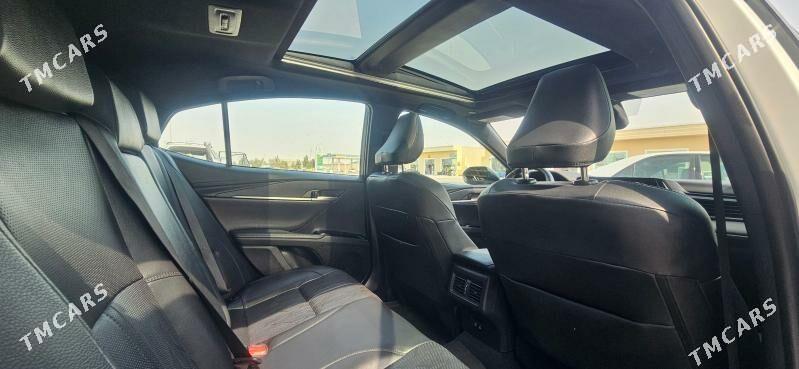 Toyota Camry 2025 - 525 000 TMT - Мары - img 4