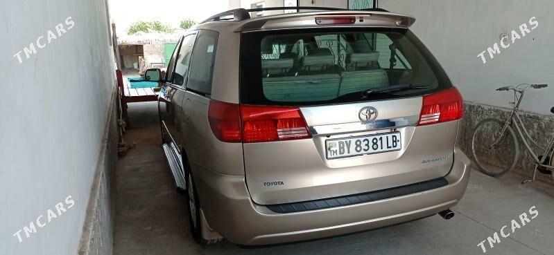 Toyota Sienna 2004 - 250 000 TMT - Койтендаг - img 8