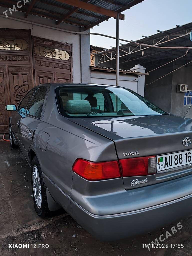 Toyota Camry 2001 - 170 000 TMT - Şabat etr. - img 7