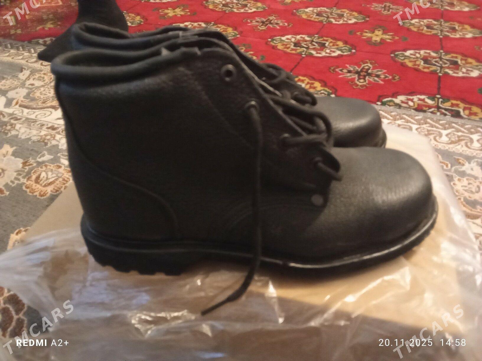 iş úçún kòwúş - Şatlyk - img 4