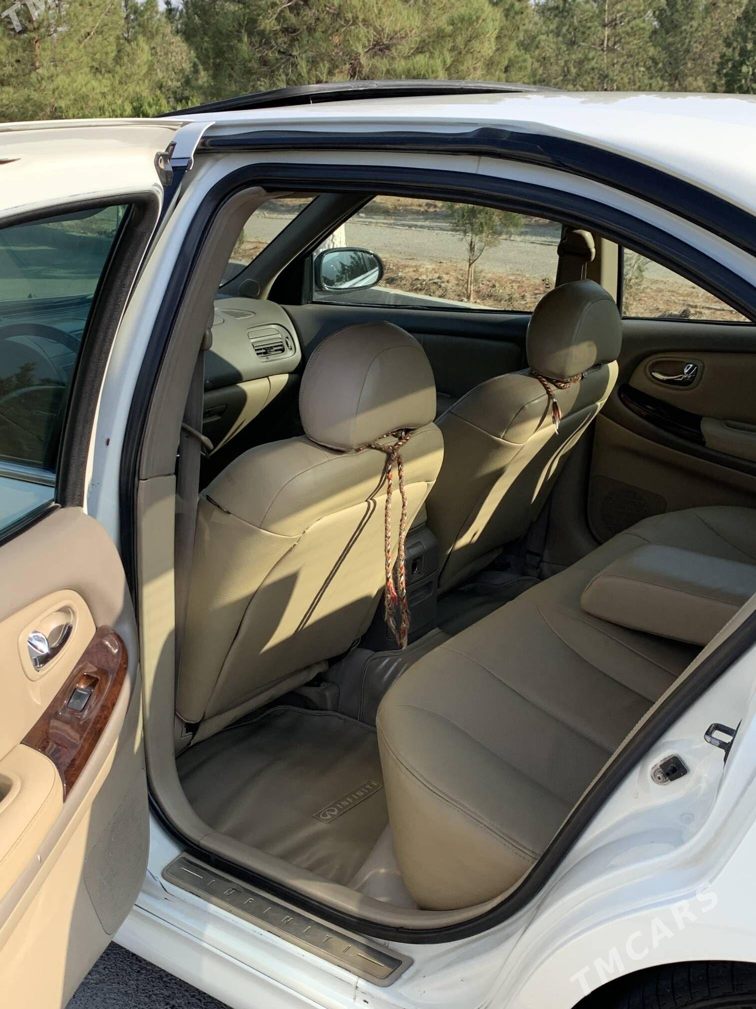 Infiniti I30 2000 - 112 000 TMT - Bäherden - img 5