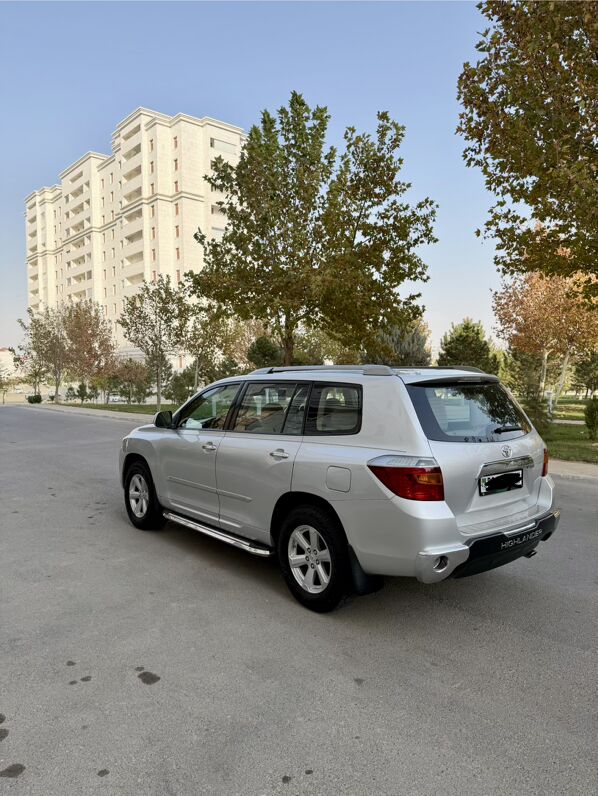 Toyota Highlander 2010 - 305 000 TMT - Ашхабад - img 5