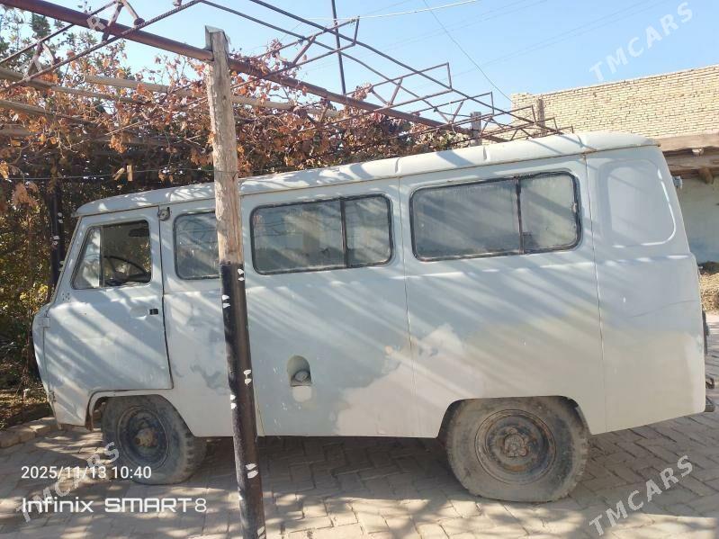 UAZ Profi 2000 - 30 000 TMT - Керки - img 2