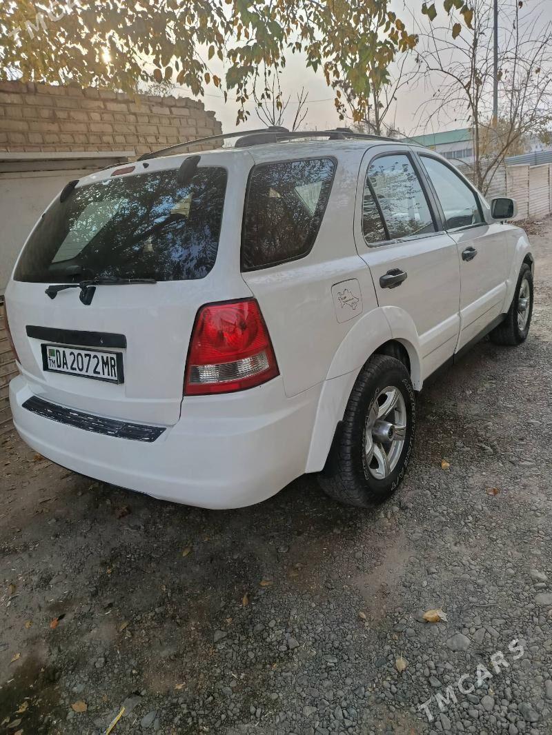 Kia Sorento 2004 - 110 000 TMT - Мары - img 3