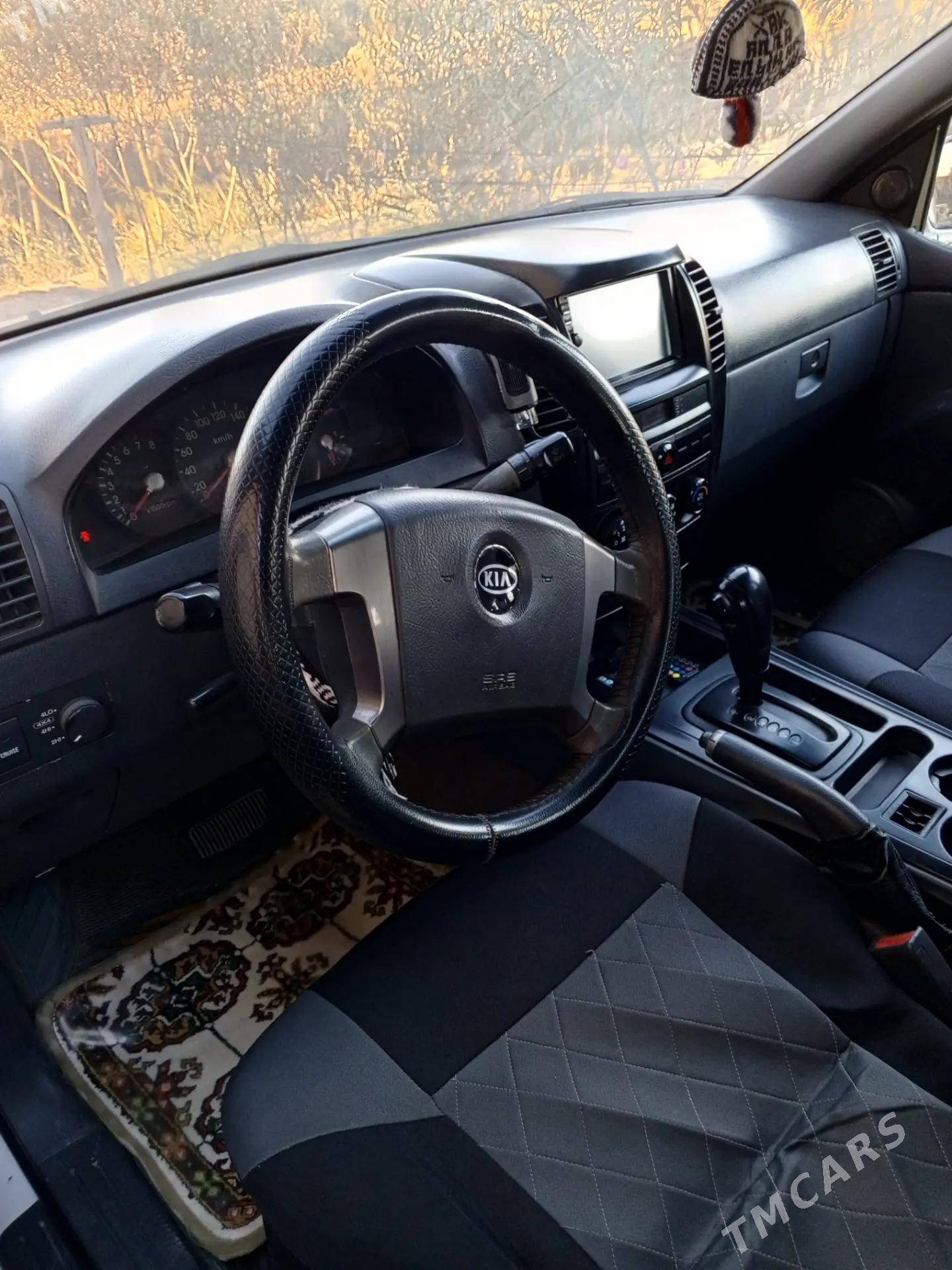 Kia Sorento 2004 - 110 000 TMT - Мары - img 6