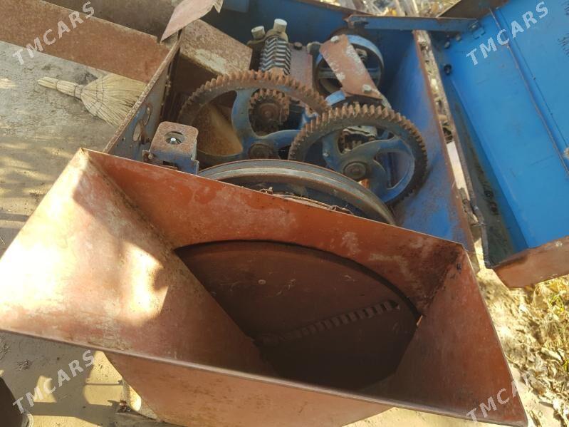 ot увейан,СССР,завут,ясан - Mary - img 4