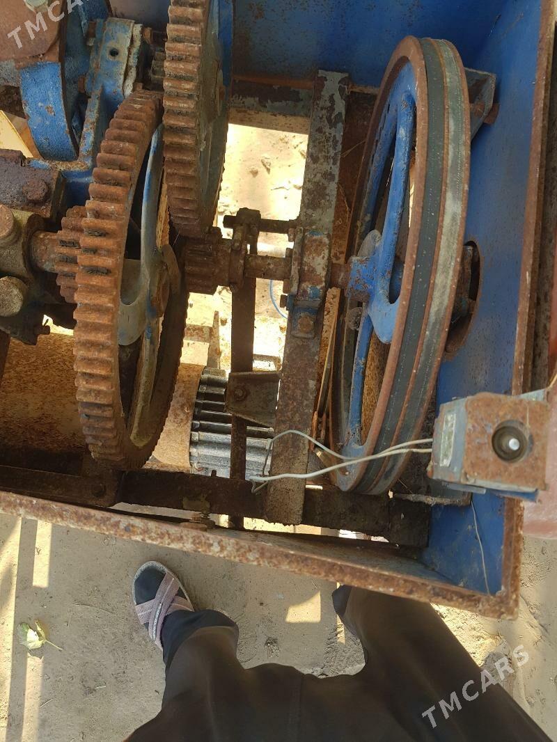 ot увейан,СССР,завут,ясан - Mary - img 5