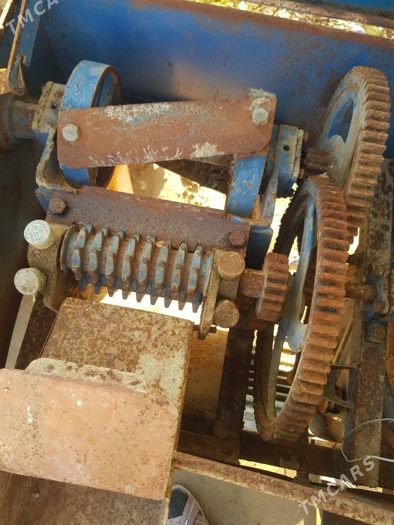 ot увейан,СССР,завут,ясан - Mary - img 3