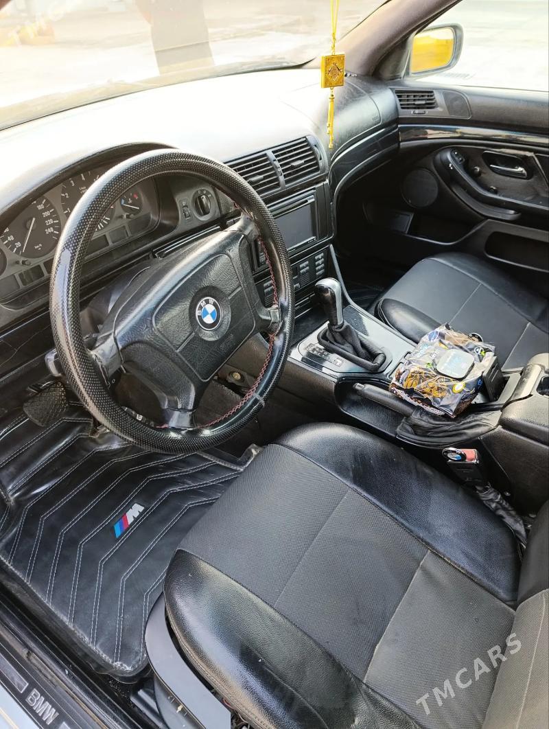 BMW E39 1999 - 117 000 TMT - Гызыларбат - img 10
