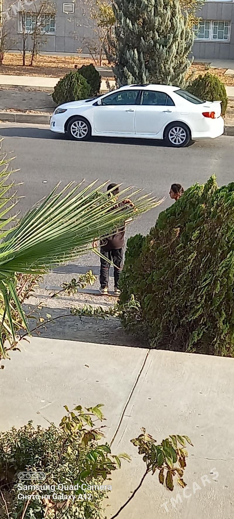 Toyota Corolla 2010 - 165 000 TMT - Aşgabat - img 6