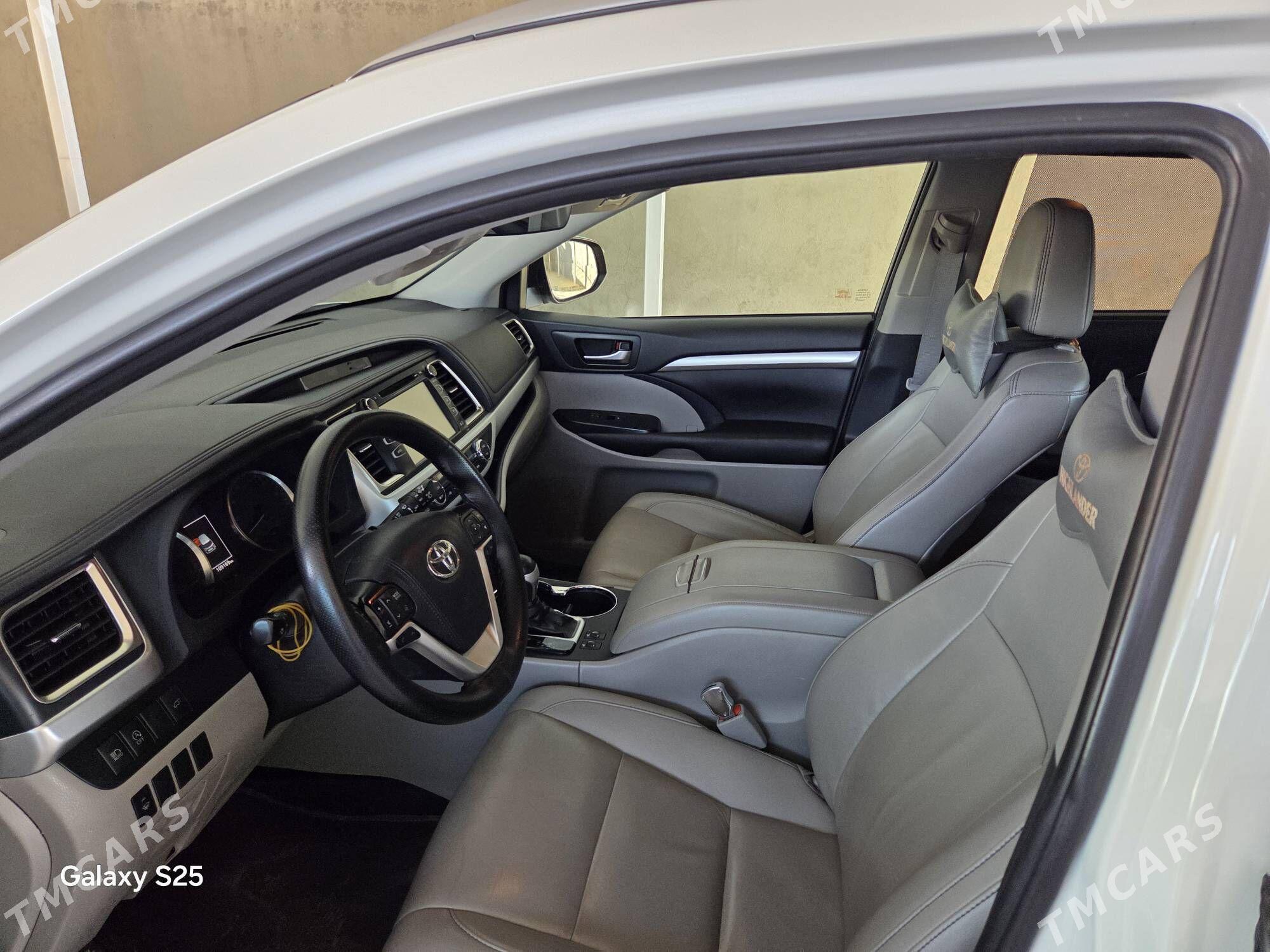 Toyota Highlander 2019 - 430 000 TMT - Гызыларбат - img 6