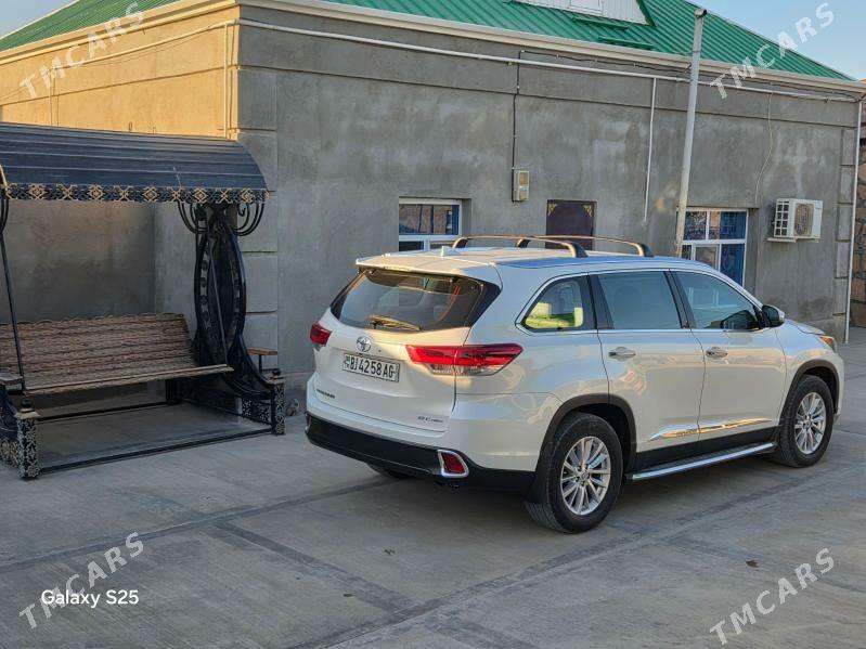 Toyota Highlander 2019 - 430 000 TMT - Гызыларбат - img 7