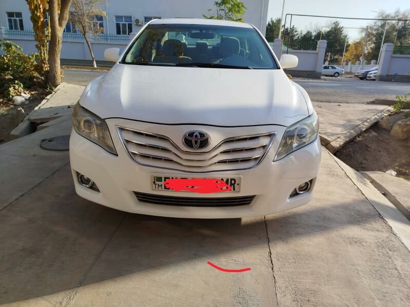 Toyota Camry 2010 - 200 000 TMT - Мары - img 9