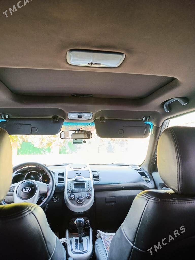 Kia Soul 2011 - 135 000 TMT - Гёкдже - img 5
