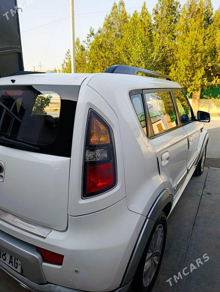 Kia Soul 2011 - 135 000 TMT - Гёкдже - img 3