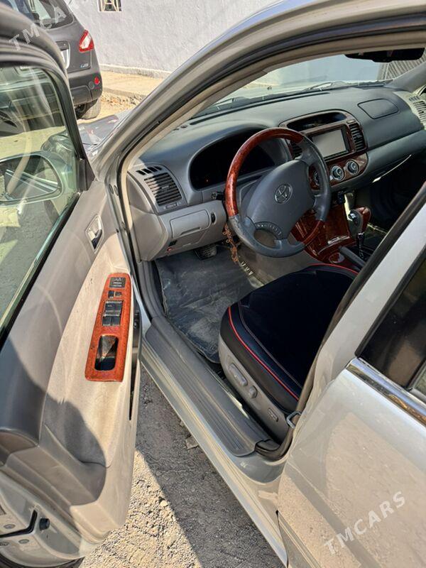 Toyota Camry 2005 - 190 000 TMT - Мары - img 4