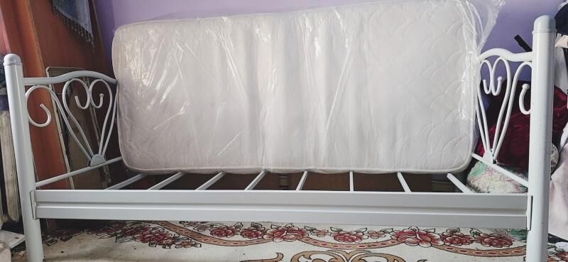 Krowat - Гаудан "В" - img 4