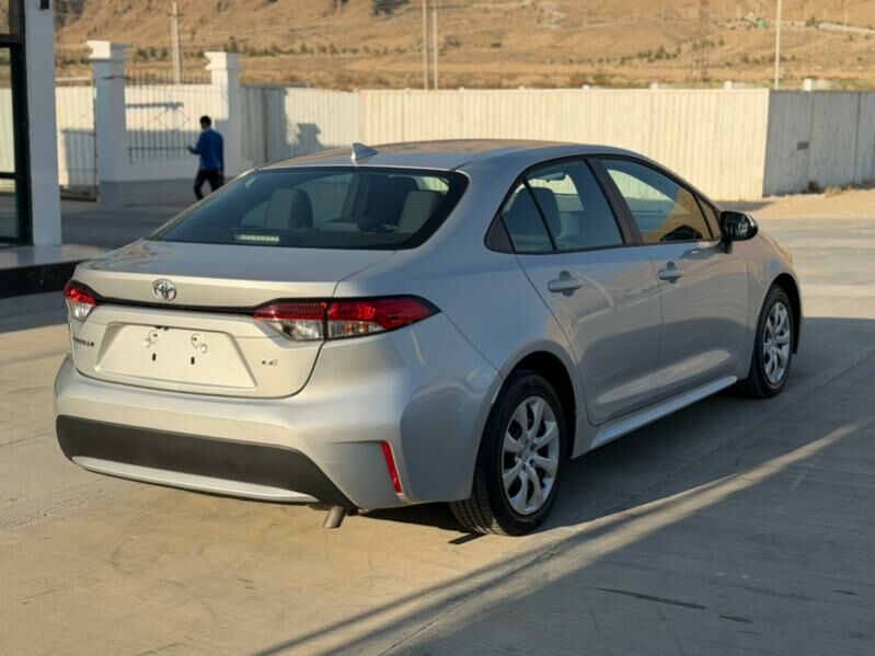Toyota Corolla 2022 - 255 000 TMT - Балканабат - img 3