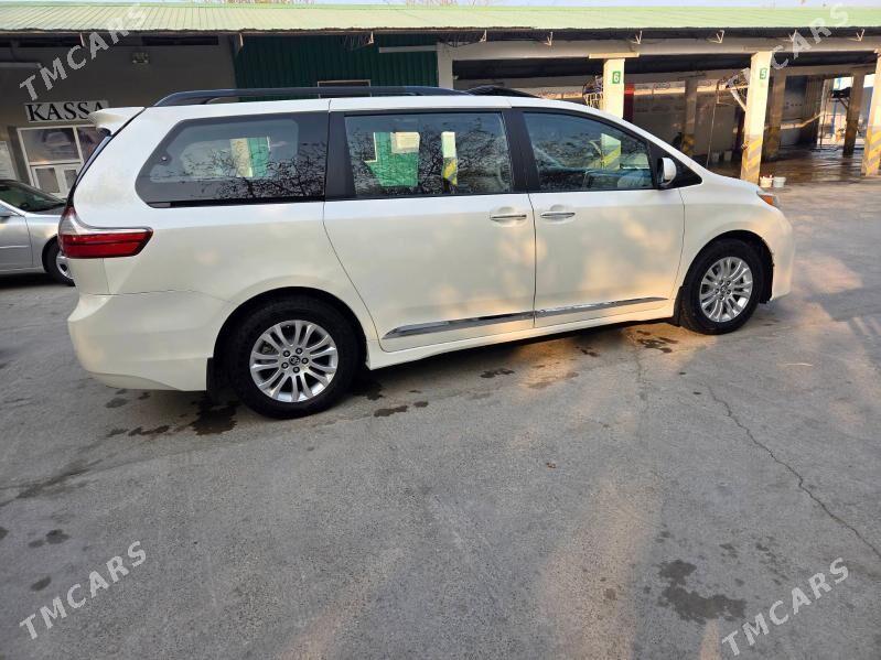Toyota Sienna 2018 - 450 000 TMT - Änew - img 3