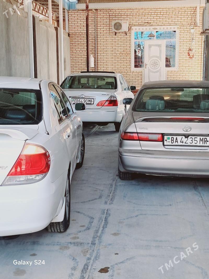 Toyota Camry 1998 - 170 000 TMT - Mary - img 1