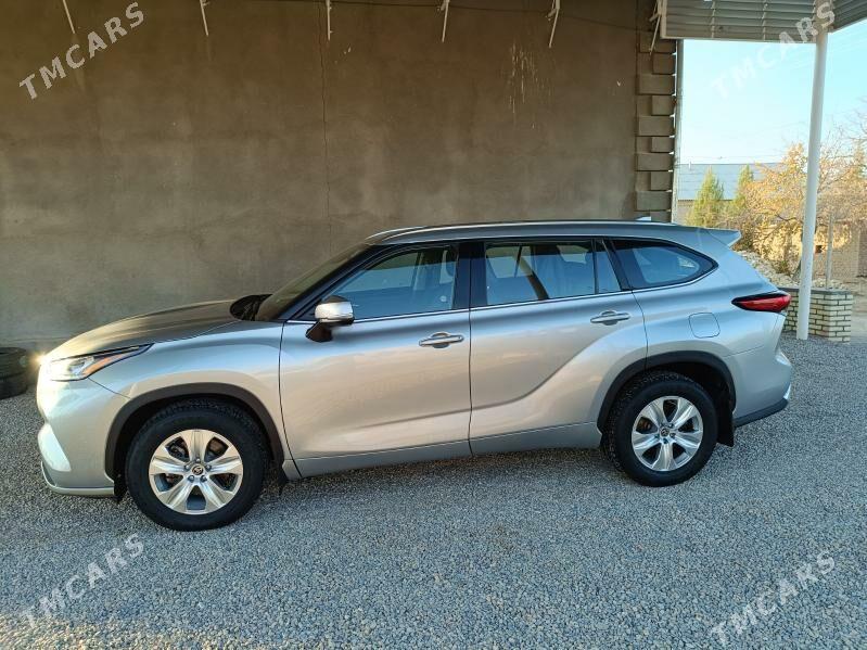 Toyota Highlander 2020 - 600 000 TMT - Мары - img 4