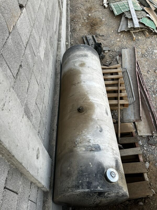 bak 900 litr 10 000 TMT - Бузмеин - img 2