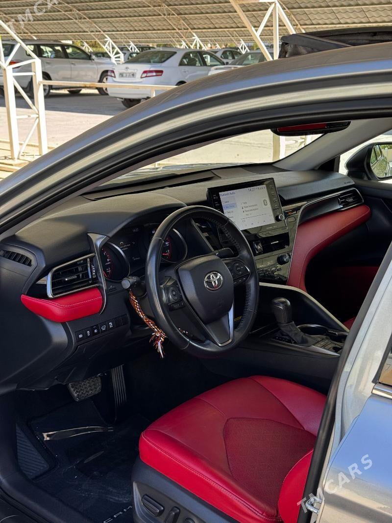 Toyota Camry 2021 - 375 000 TMT - Байрамали - img 8