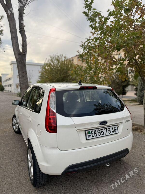 Ford Figo 2012 - 95 000 TMT - Ашхабад - img 1