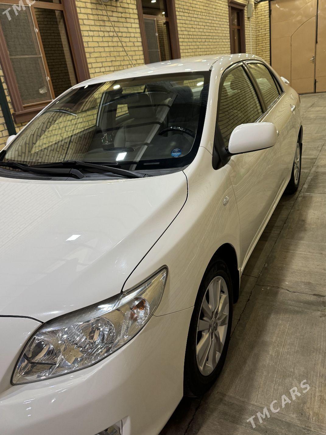Toyota Corolla 2010 - 190 000 TMT - Туркменабат - img 2