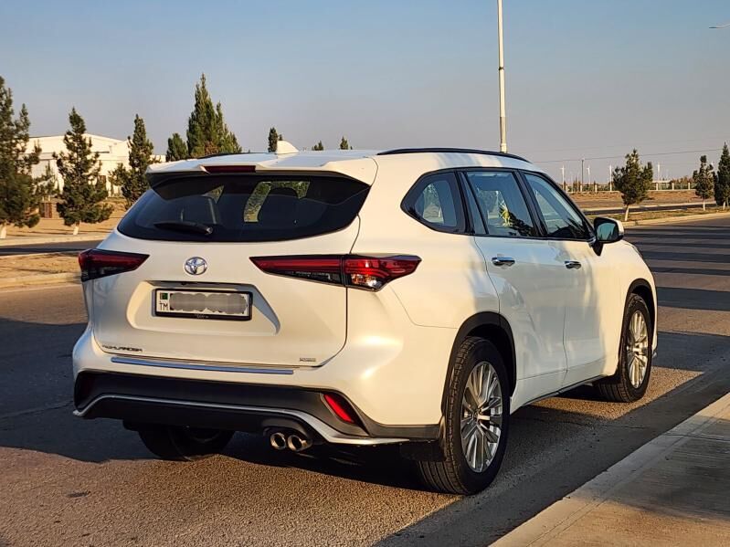 Toyota Highlander 2022 - 540 000 TMT - Tejen - img 5