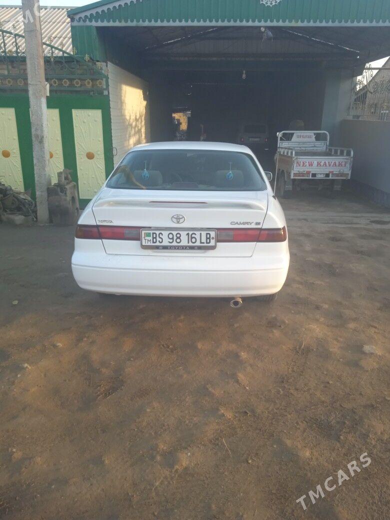 Toyota Camry 1999 - 110 000 TMT - Халач - img 2