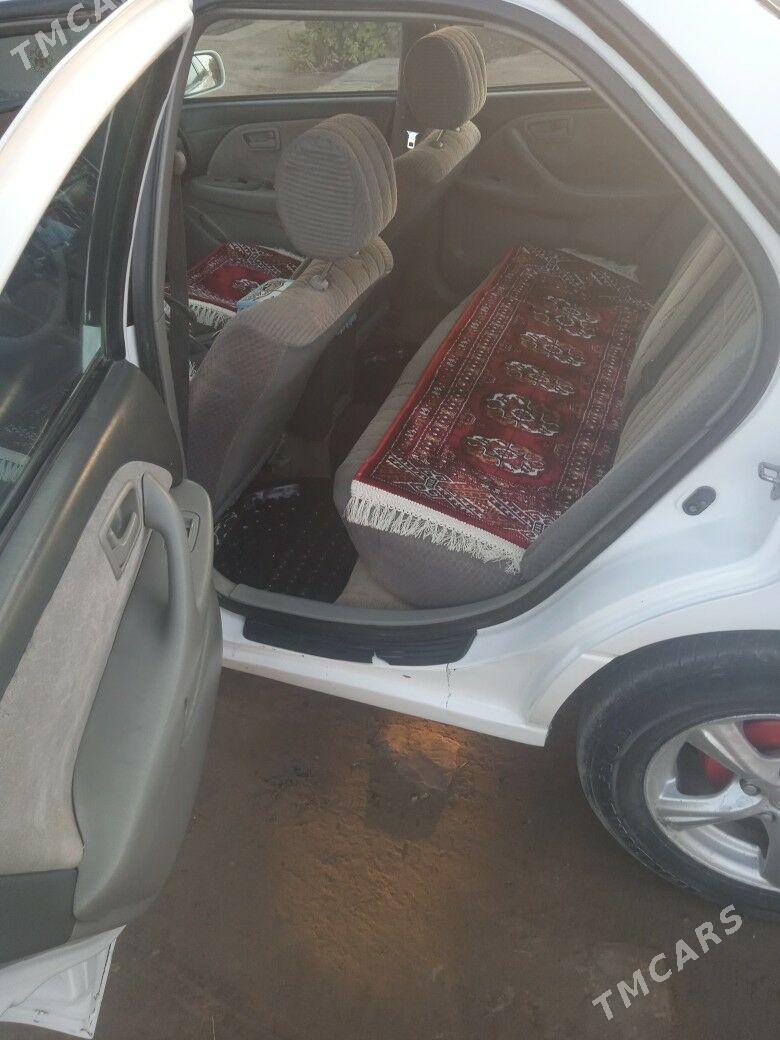 Toyota Camry 1999 - 110 000 TMT - Халач - img 4