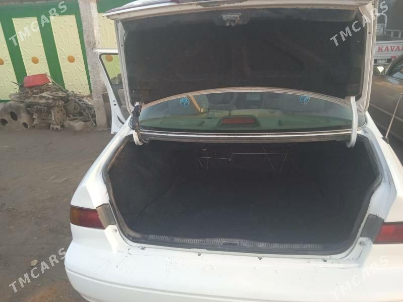 Toyota Camry 1999 - 110 000 TMT - Халач - img 9