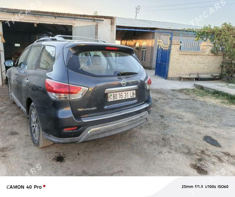 Nissan Pathfinder 2013 - 180 000 TMT - Туркменабат - img 4