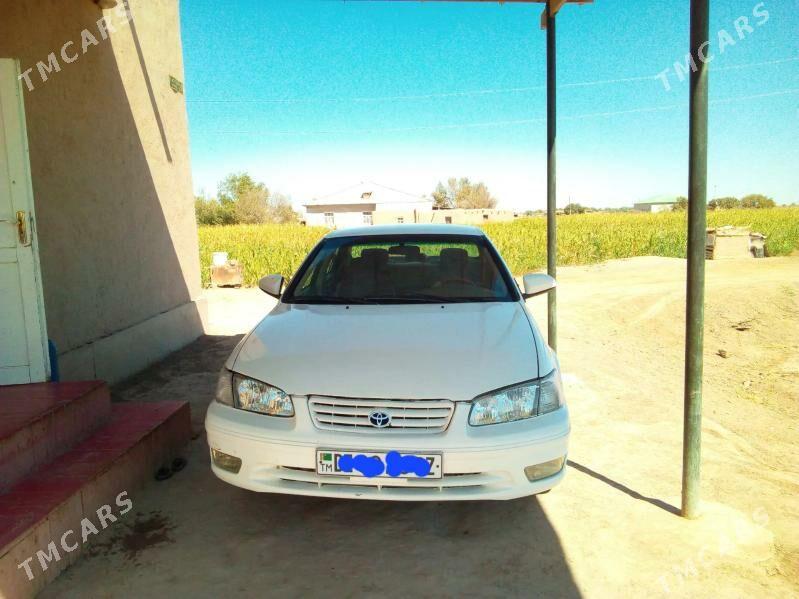 Toyota Camry 1998 - 125 000 TMT - Губадаг - img 5