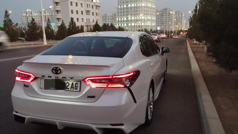 Toyota Camry 2022 - 373 000 TMT - Kim raýon - img 4