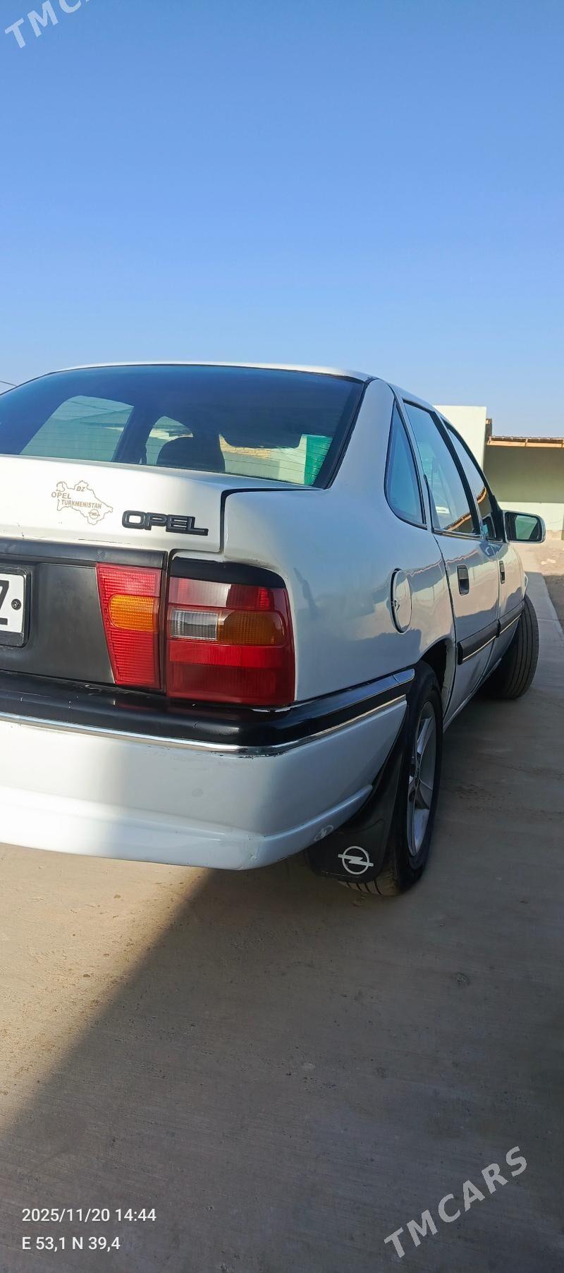 Opel Vectra 1994 - 44 999 TMT - Дашогуз - img 5