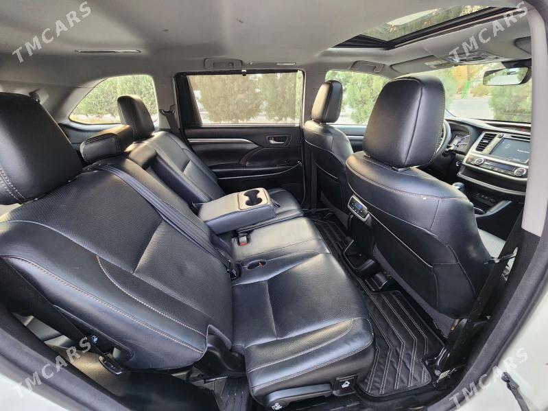 Toyota Highlander 2018 - 435 000 TMT - Ашхабад - img 7