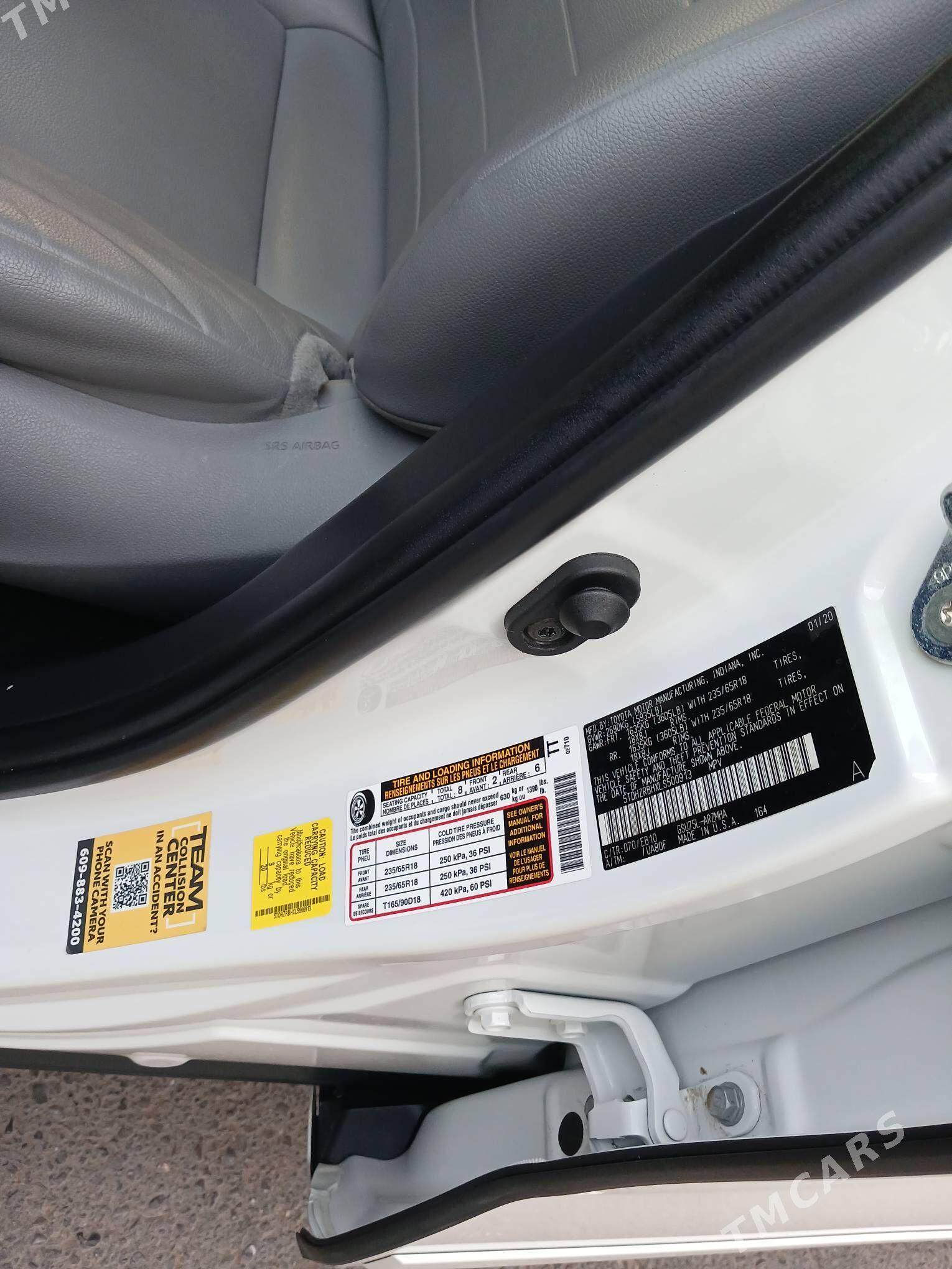 Toyota Highlander 2020 - 550 000 TMT - Ашхабад - img 4