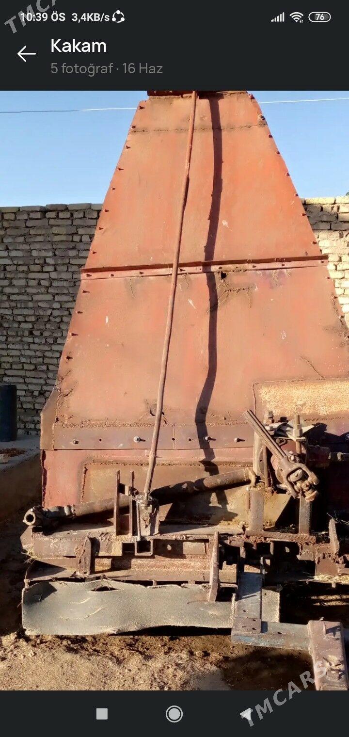 MTZ 80 2008 - 15 000 TMT - Baýramaly - img 2