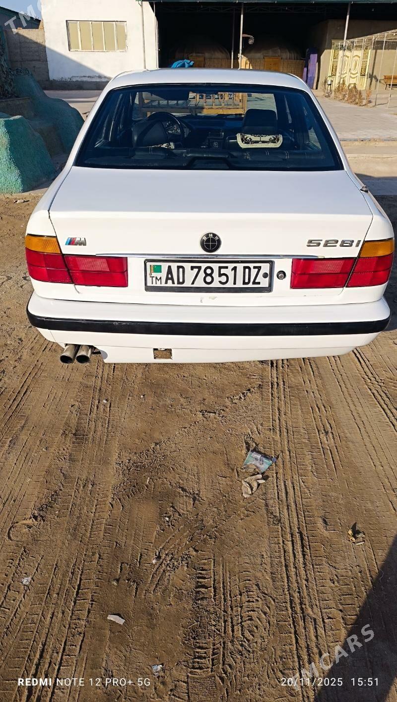 BMW 525 1996 - 75 000 TMT - Кёнеургенч - img 5