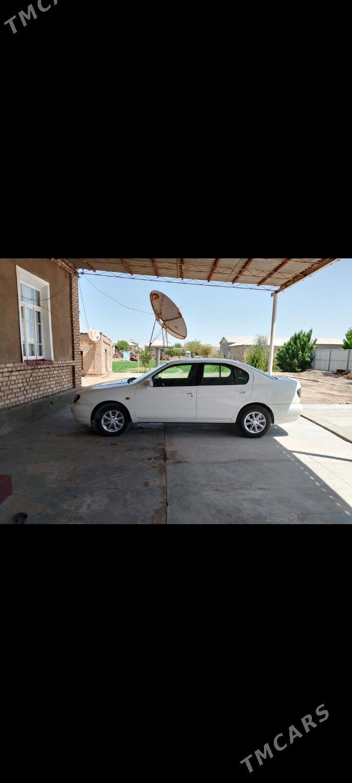 Nissan Primera 2001 - 50 000 TMT - Мары - img 7