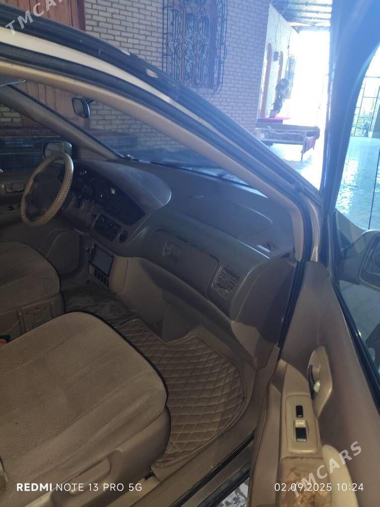 Toyota Sienna 2000 - 150 000 TMT - Türkmenabat - img 9
