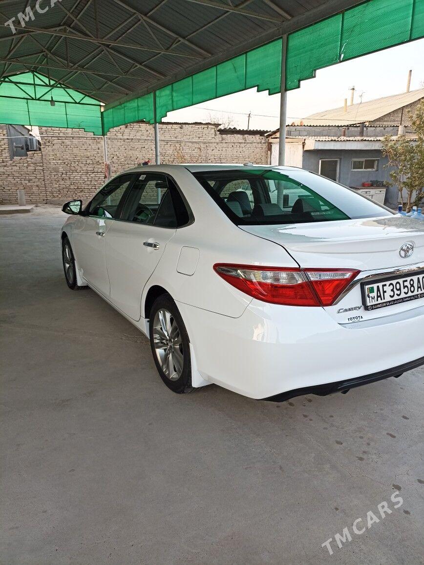 Toyota Camry 2016 - 250 000 TMT - 30 мкр - img 3
