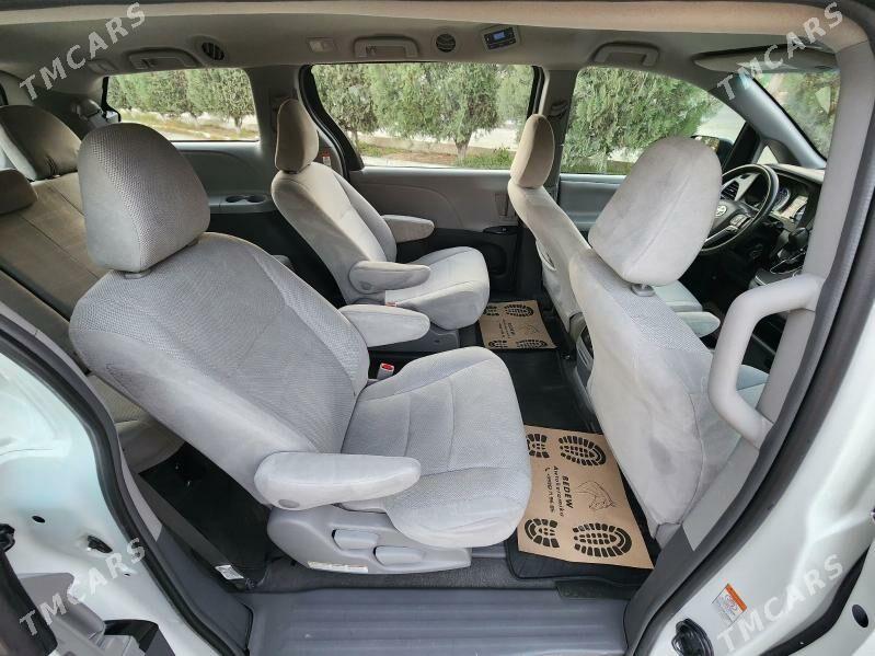 Toyota Sienna 2018 - 345 000 TMT - Ашхабад - img 7