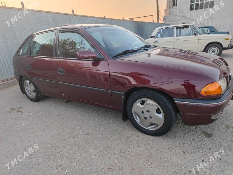 Opel Astra 1993 - 48 000 TMT - Мары - img 3