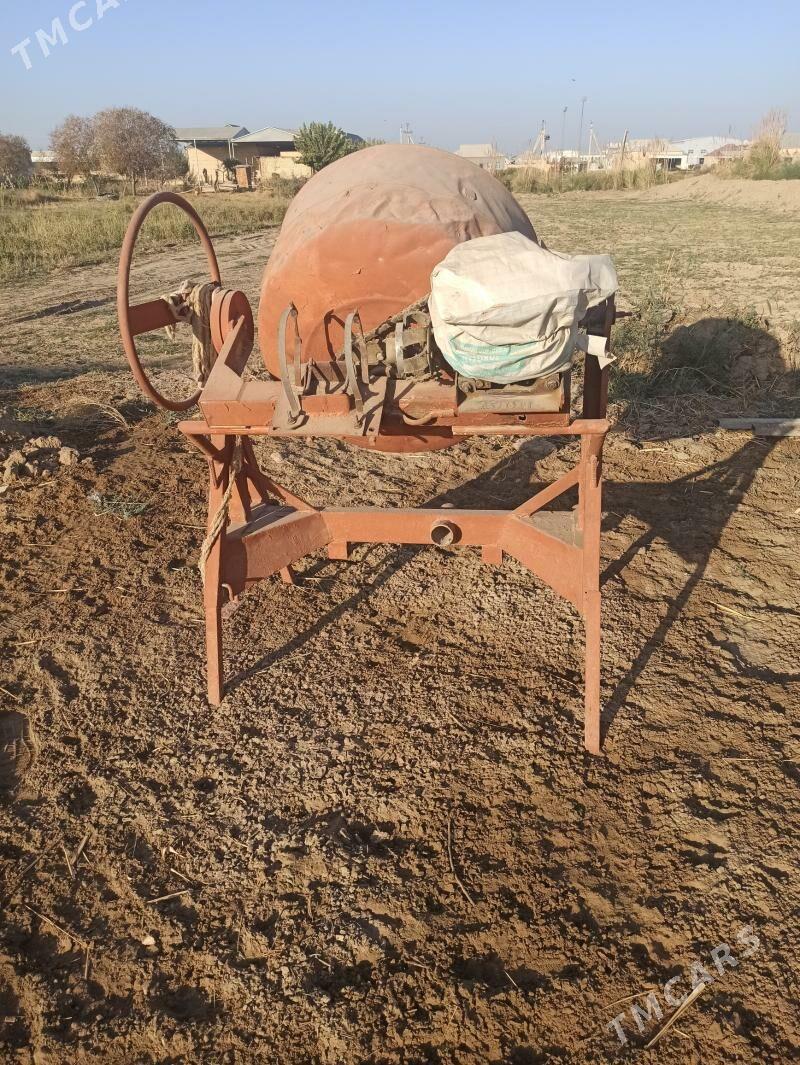 Beton kerpic stanok - Garagum etraby - img 1