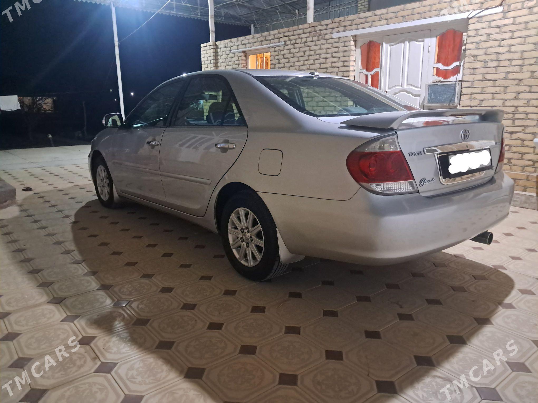 Toyota Camry 2005 - 170 000 TMT - Mary - img 9