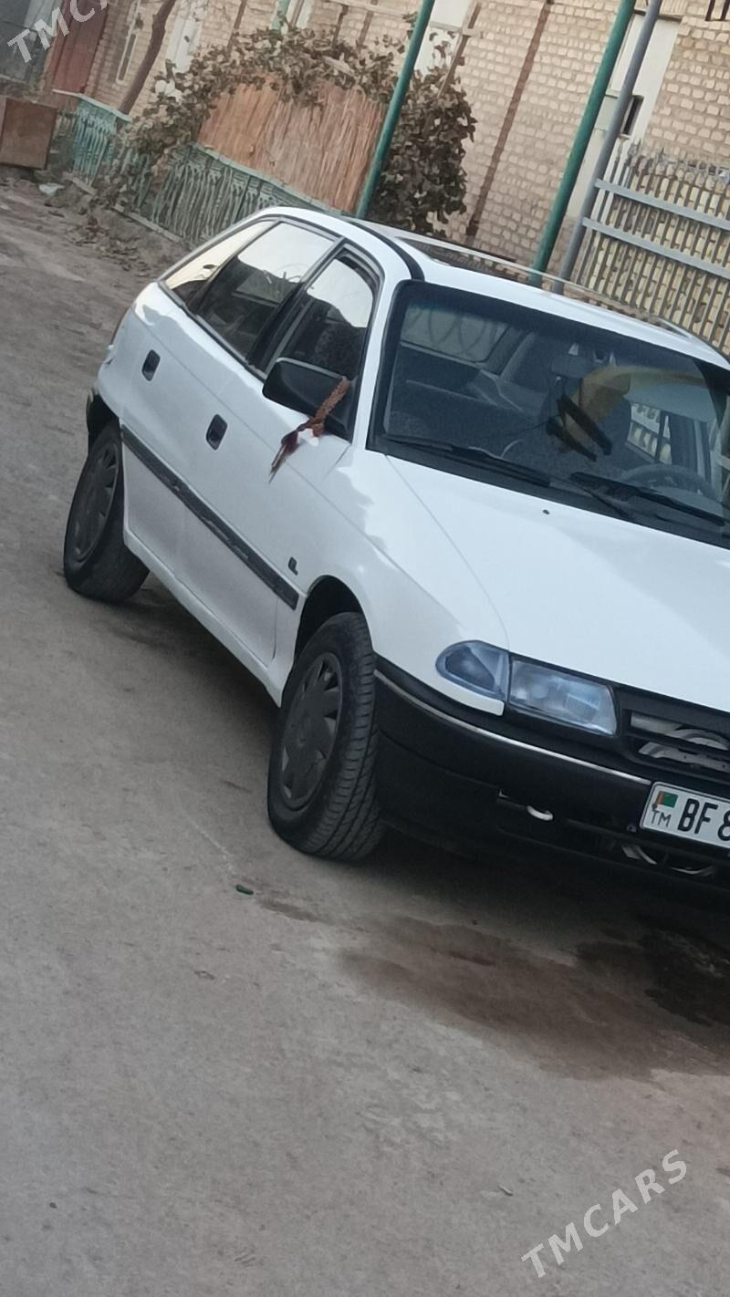 Opel Astra 1993 - 30 000 TMT - Daşoguz - img 2
